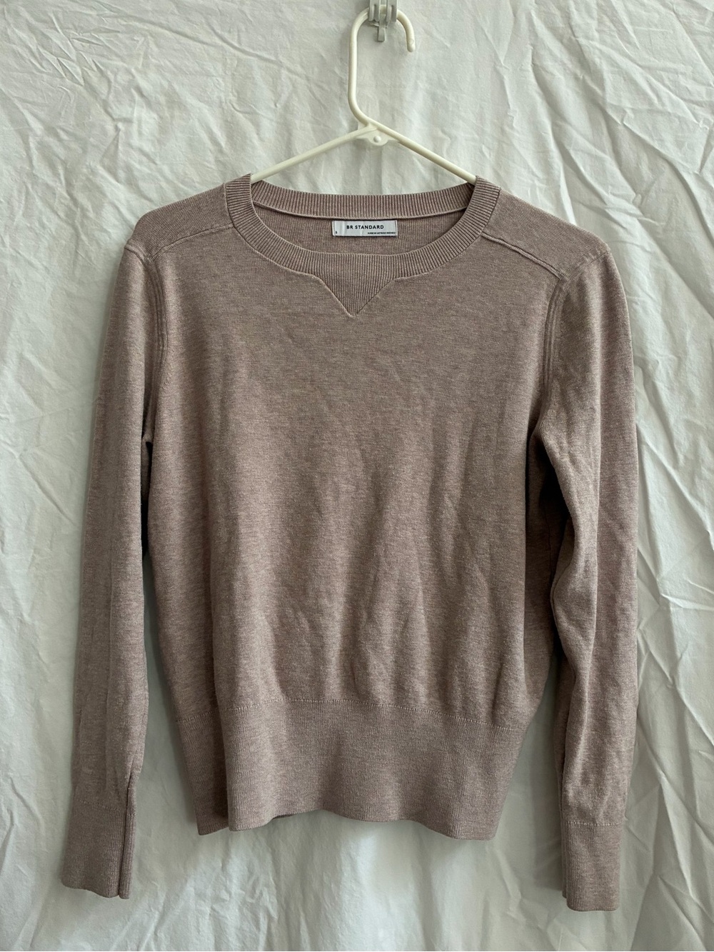 Banana Republic women’s tan crewneck sweater